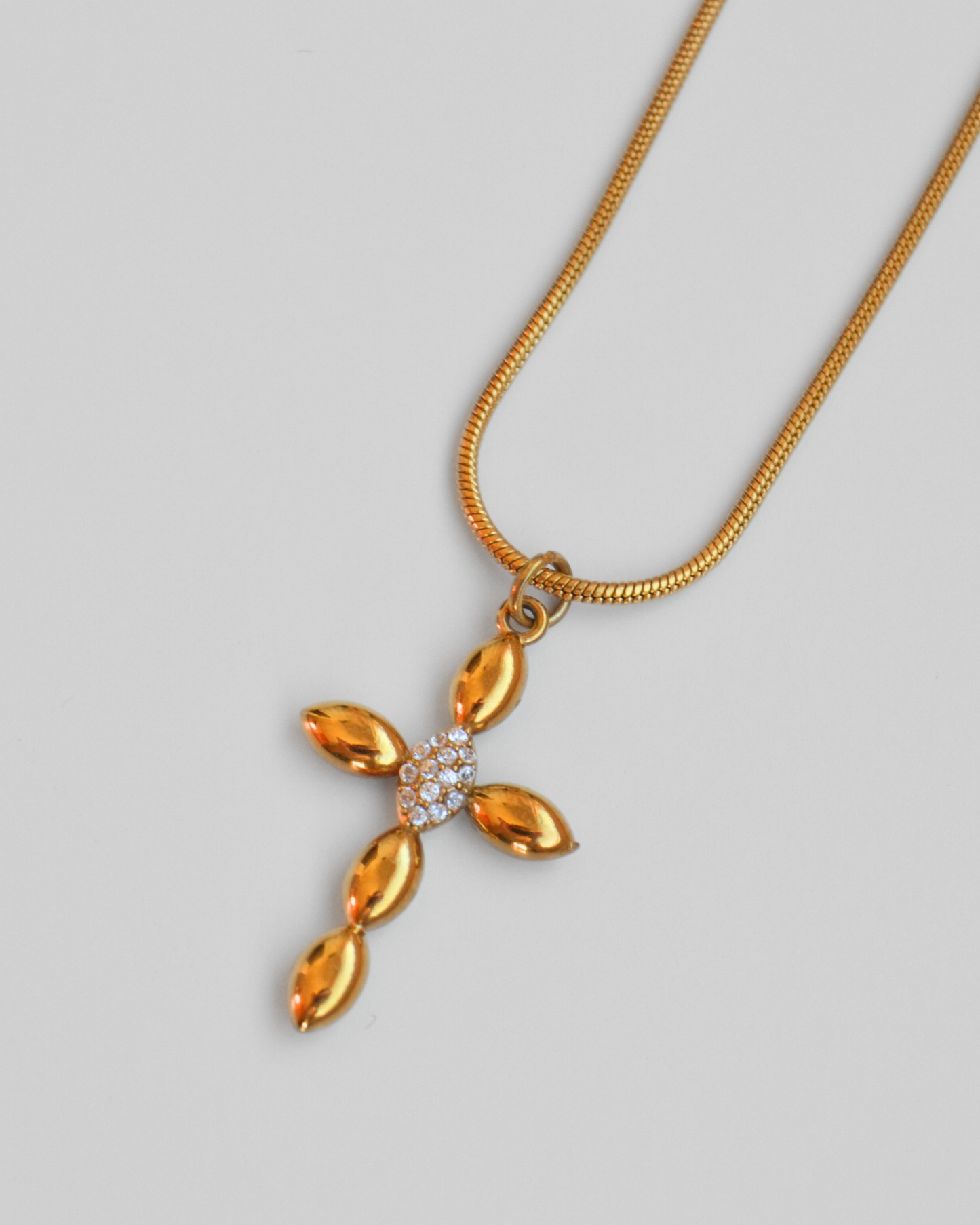 Collana Croce Bomb