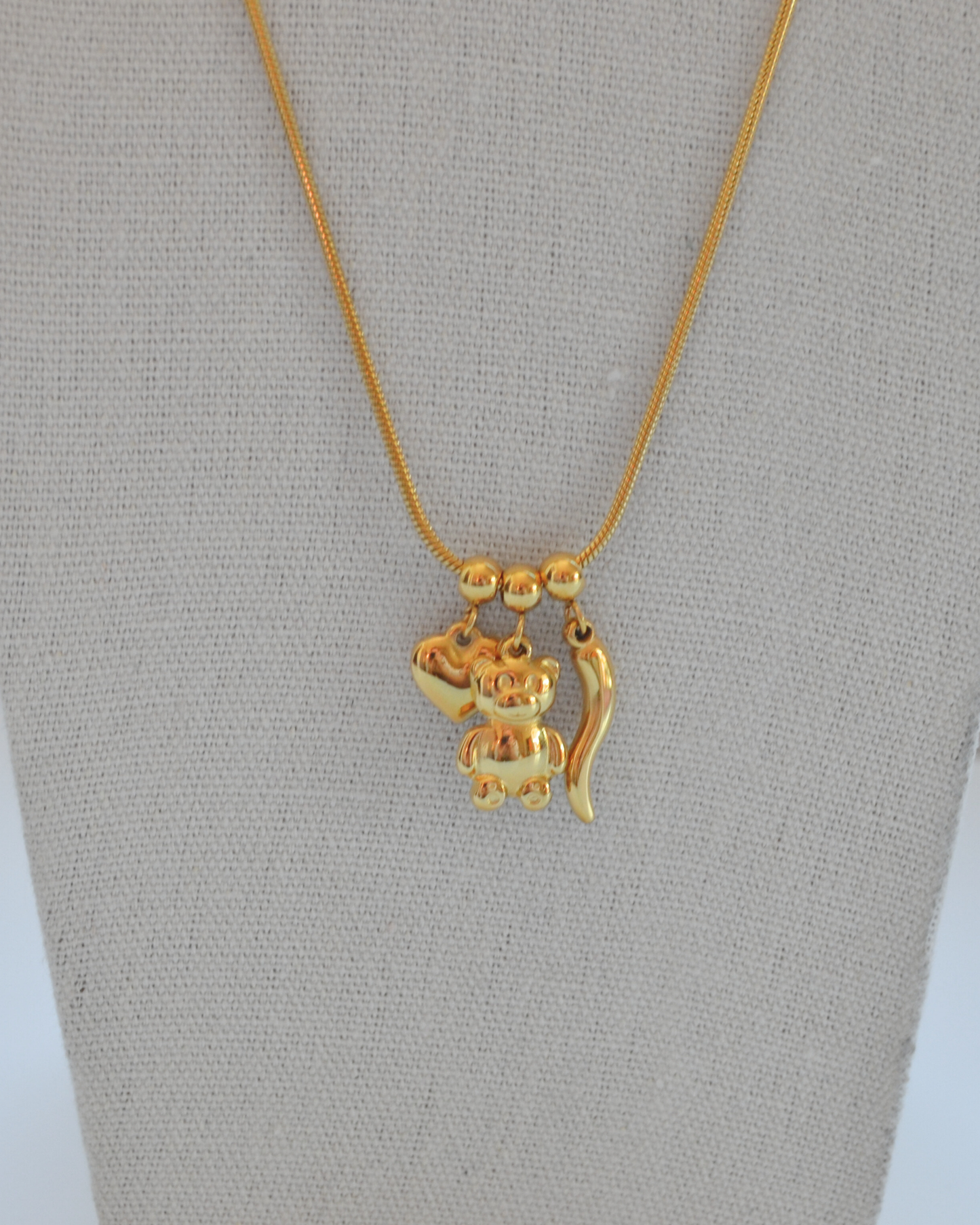 Collana Tris con corno