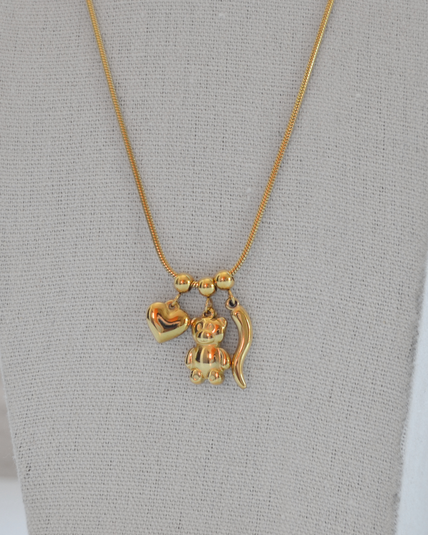 Collana Tris con corno