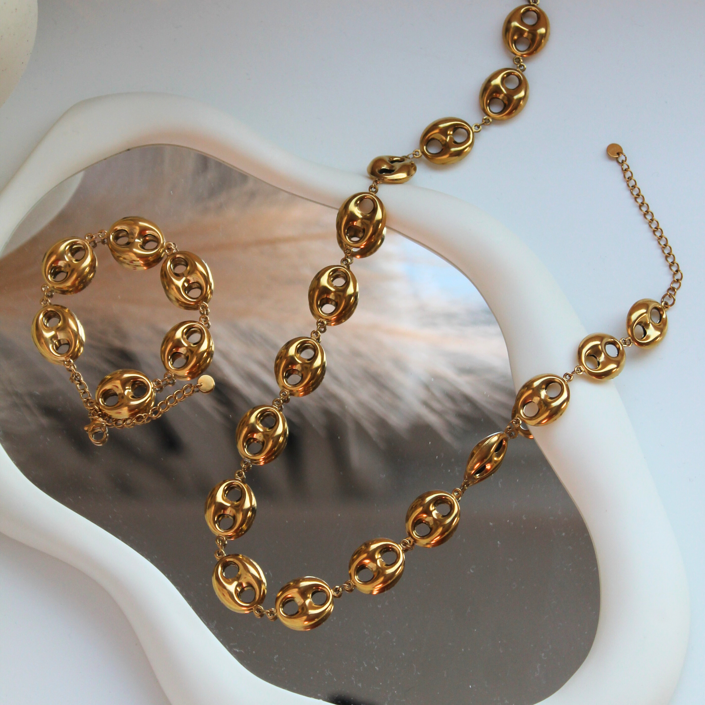 Collana Carrie