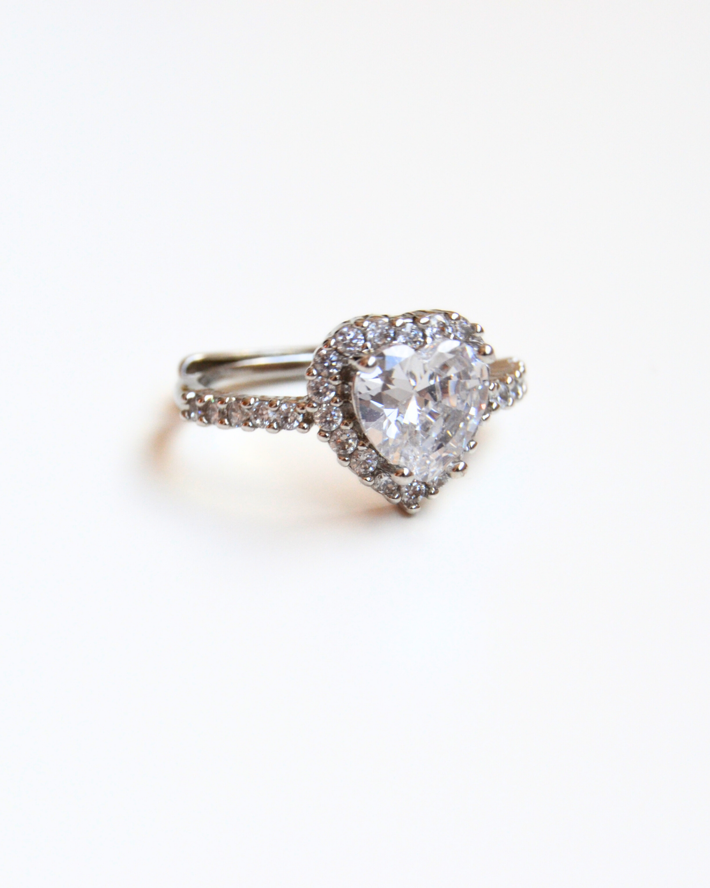 Anello Queen